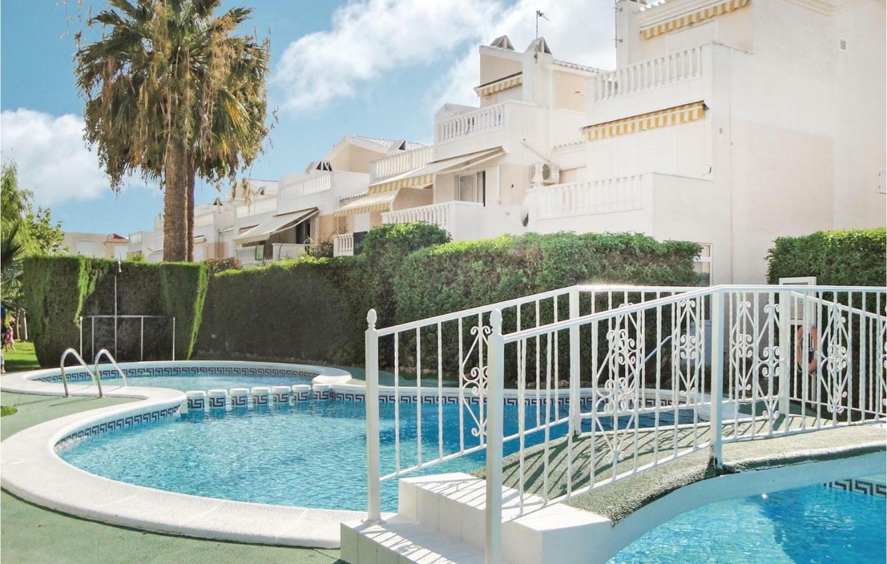 2 Bedroom Nice Apartment In Guardamar Del Segura Esterno foto